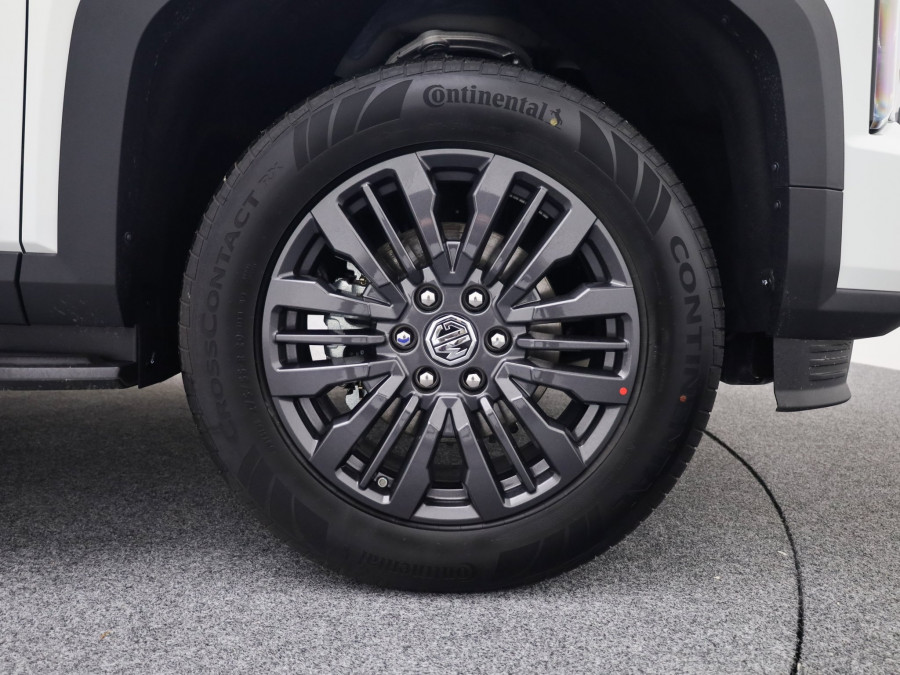 2026 MG U9 Explore Pro Ute Image 3