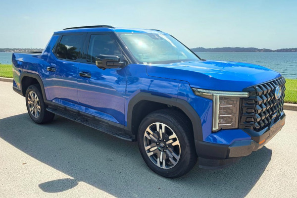 2025 LDV Terron 9 EKK1C Evolve Ute Image 1