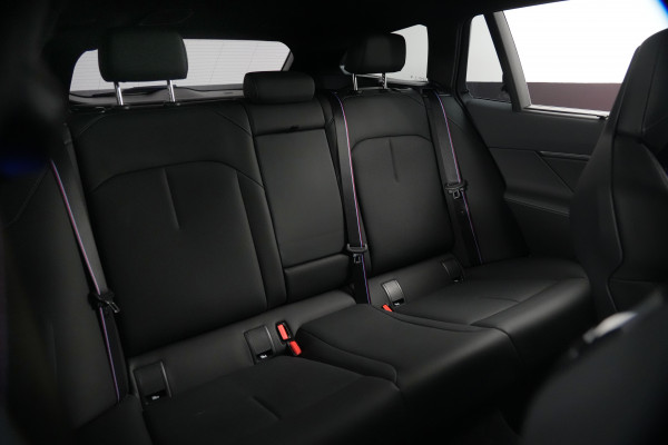 2025 BMW M5 Touring SUV Image 40