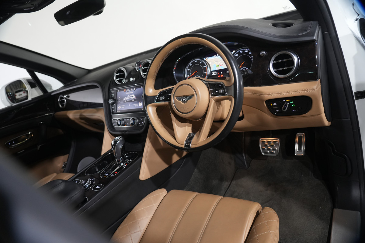 2016 Bentley Bentayga SUV