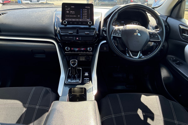 2022 Mitsubishi Eclipse Cross YB PHEV ES SUV Image 13