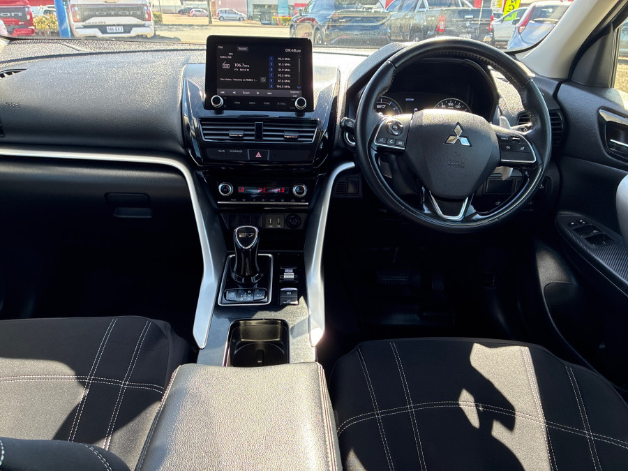 2022 Mitsubishi Eclipse Cross YB PHEV ES SUV Image 13