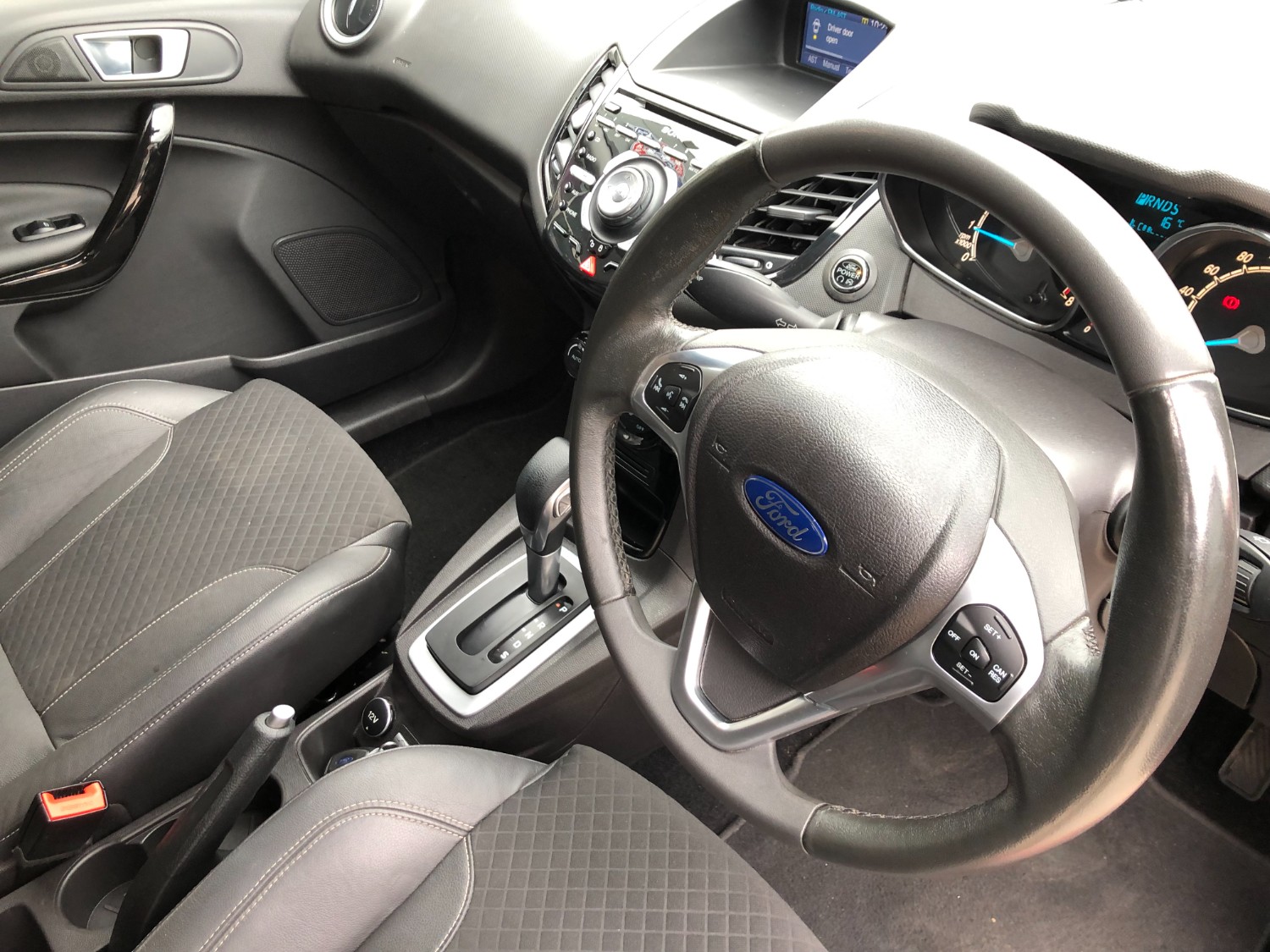 2016 Ford Fiesta WZ SPORT Hatchback Image 9
