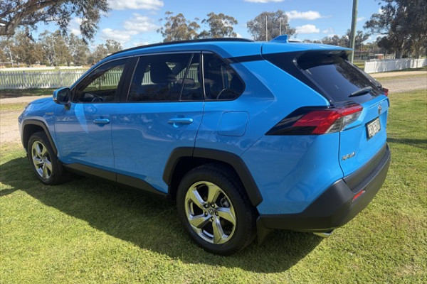 2019 Toyota RAV4 AXAH52R GXL SUV Image 11
