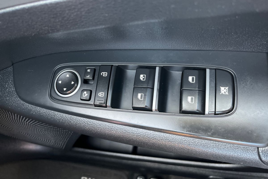 2018 MY19 Kia Cerato BD S Sedan Image 18
