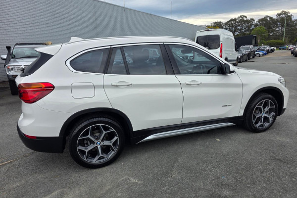 2016 BMW X1 F48 sDrive18d SUV Image 5