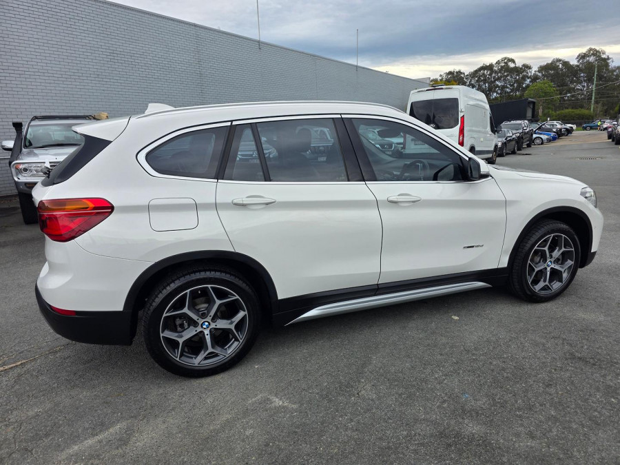 2016 BMW X1 F48 sDrive18d SUV Image 5