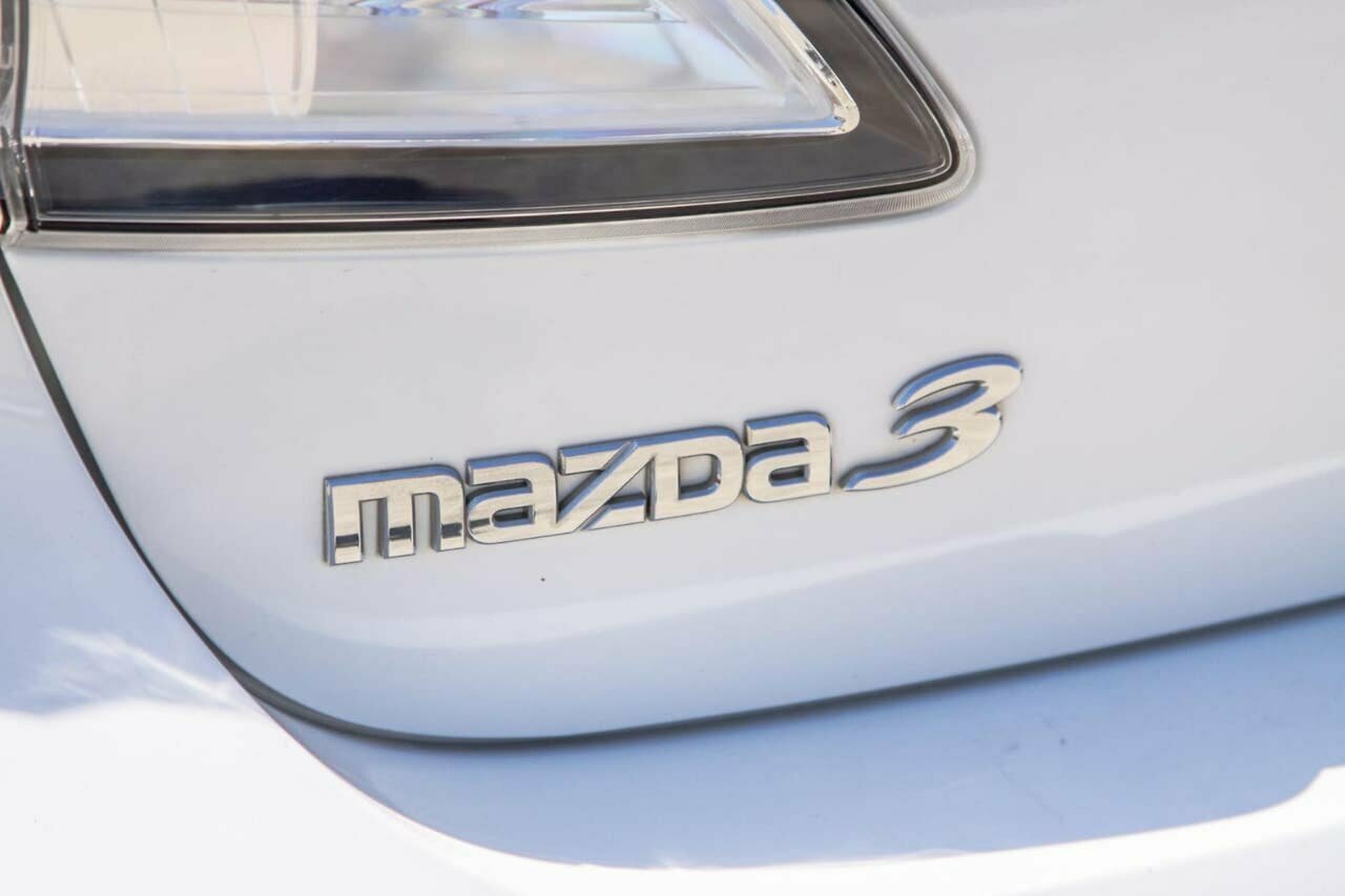 2013 Mazda 3 BL Series 2 MY13 Neo Hatch Image 18
