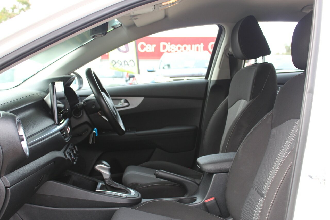 2023 Kia Cerato BD Sport Hatch Image 17