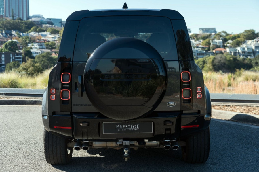 2022 Land Rover Defender L663 110 P525 SCV8 SUV Image 5