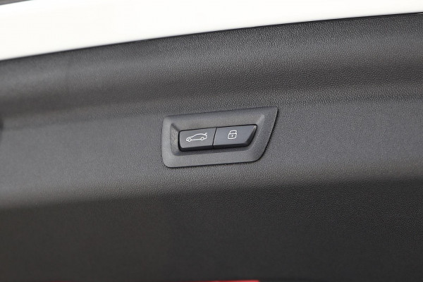 2026 MINI Countryman U25 SE Favoured SUV image 9