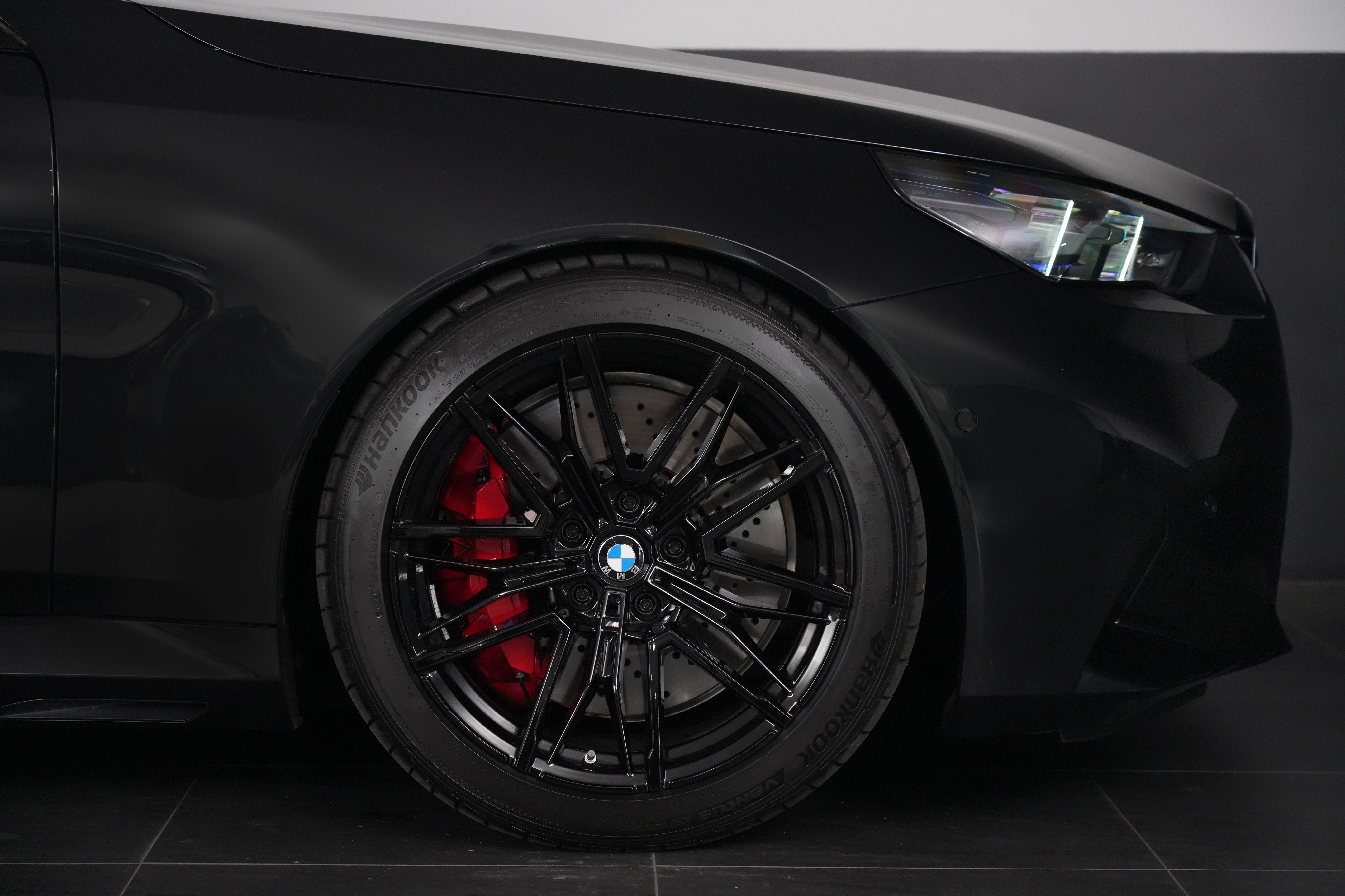 2025 BMW M5 Touring SUV Image 24