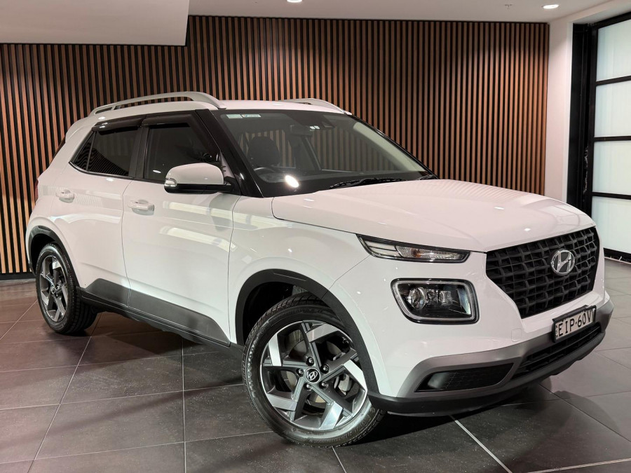 2020 Hyundai Venue QX Active SUV Image 1