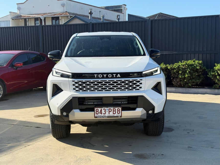 2025 Toyota HiLux GUN126R SR5 48V Ute Image 2