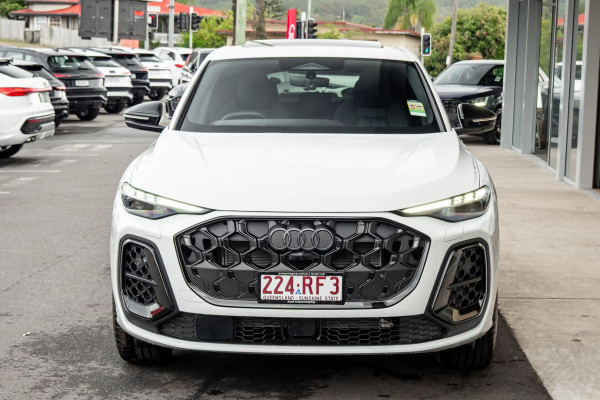 2026 Audi Q5 e-hybrid 270kW SUV image 4