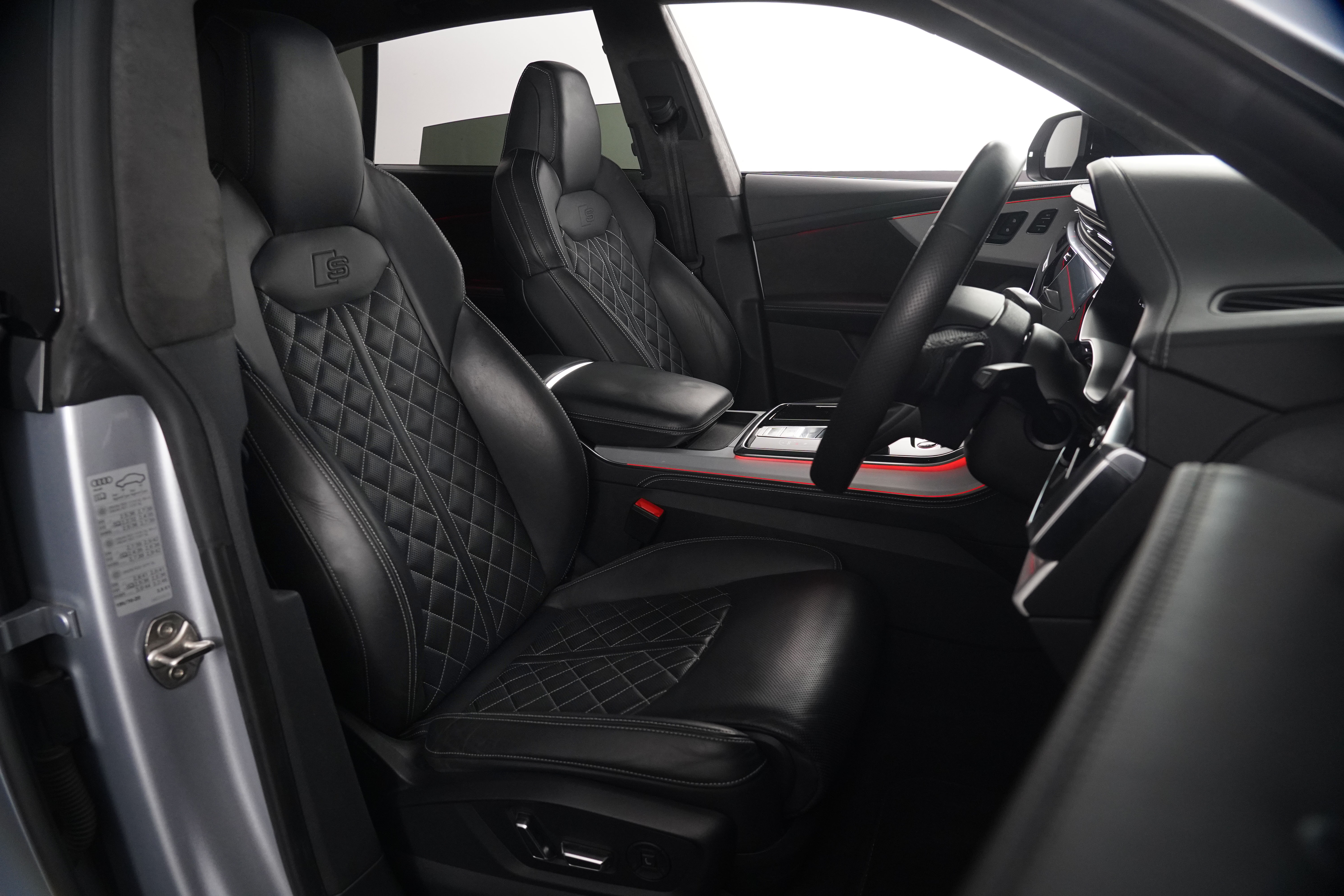 2022 Audi SQ8 TFSI SUV Image 29