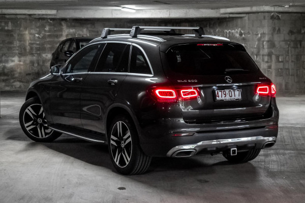 2020 Mercedes-Benz GLC-Class X253 GLC300 SUV image 2
