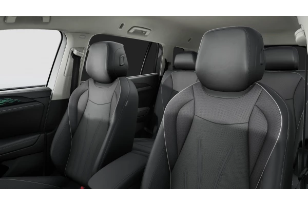 2026 Volkswagen Tayron R4 150TSI eHybrid Elegance SUV Image 11