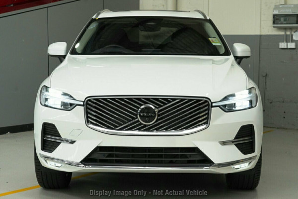 2026 Volvo XC60 UZ Plus B5 Bright SUV Image 3