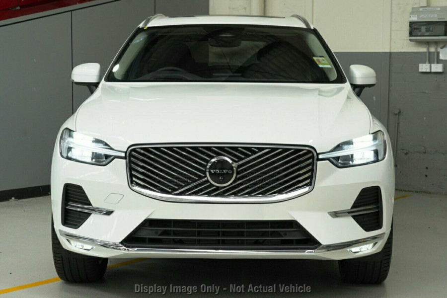 2026 Volvo XC60 UZ Plus B5 Bright SUV Image 3