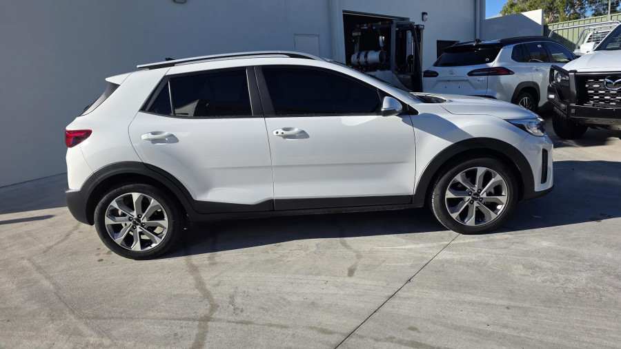 2020 Toyota C-HR NGX Koba SUV Image 12