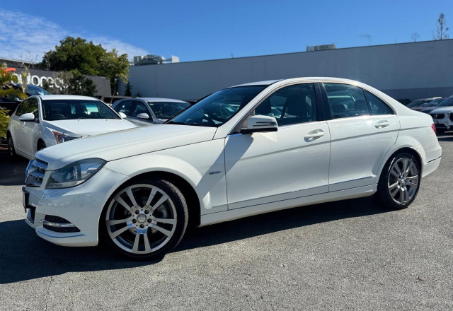 2012 Mercedes-Benz C-Class W204 C250 CDI BlueEFFICIENCY Elegance Sedan
