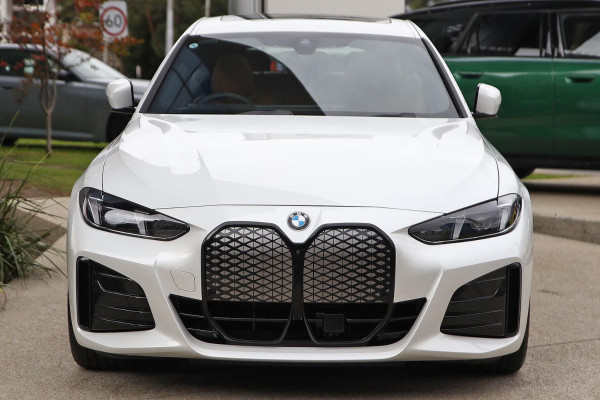 BMW i4 eDrive35 G26