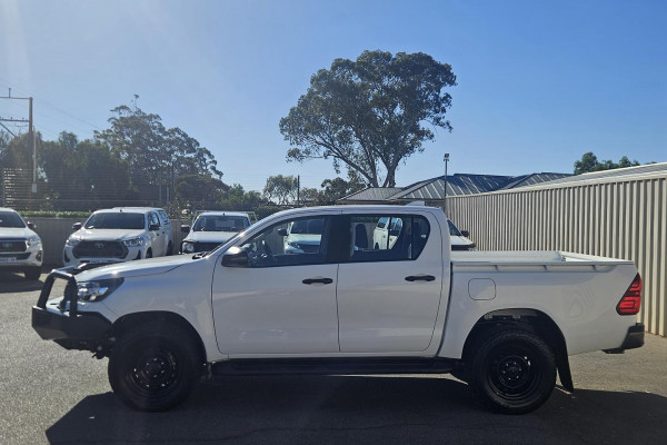 2022 Toyota HiLux GUN126R SR Ute
