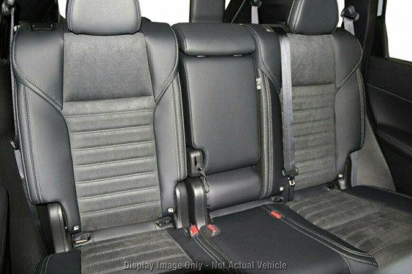 2025 Mitsubishi Outlander ZM Aspire SUV Image 9