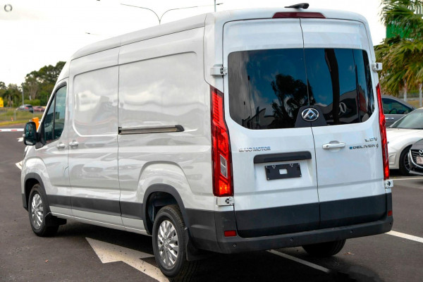 2023 LDV eDeliver 9  LWB Van Van Image 5