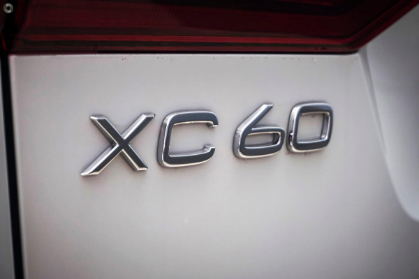2025 MY26 Volvo XC60 UZ Ultra T8 Plug-in Hybrid Dark SUV