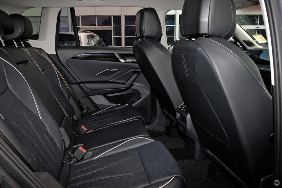 2026 Volkswagen Tiguan CT 150TSI Elegance SUV Image 7