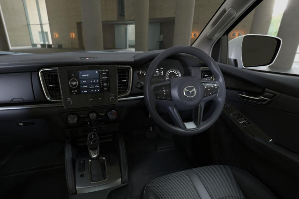 2025 MY26 Mazda BT-50 TF XT Cab Chassis Image 7