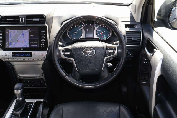 2022 Toyota LandCruiser Prado GDJ150R VX SUV Image 8
