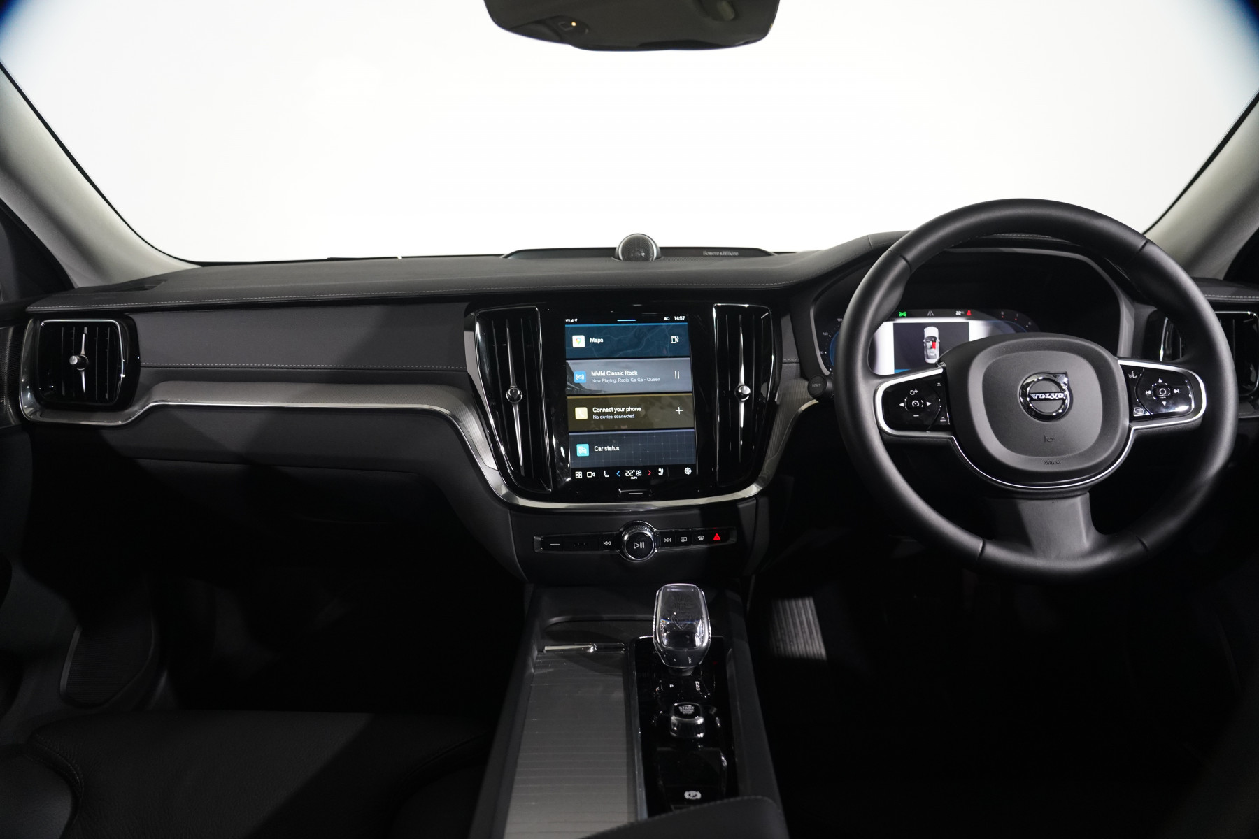 2023 Volvo S60 Ultimate B5 Bright Mhev Sedan Image 14