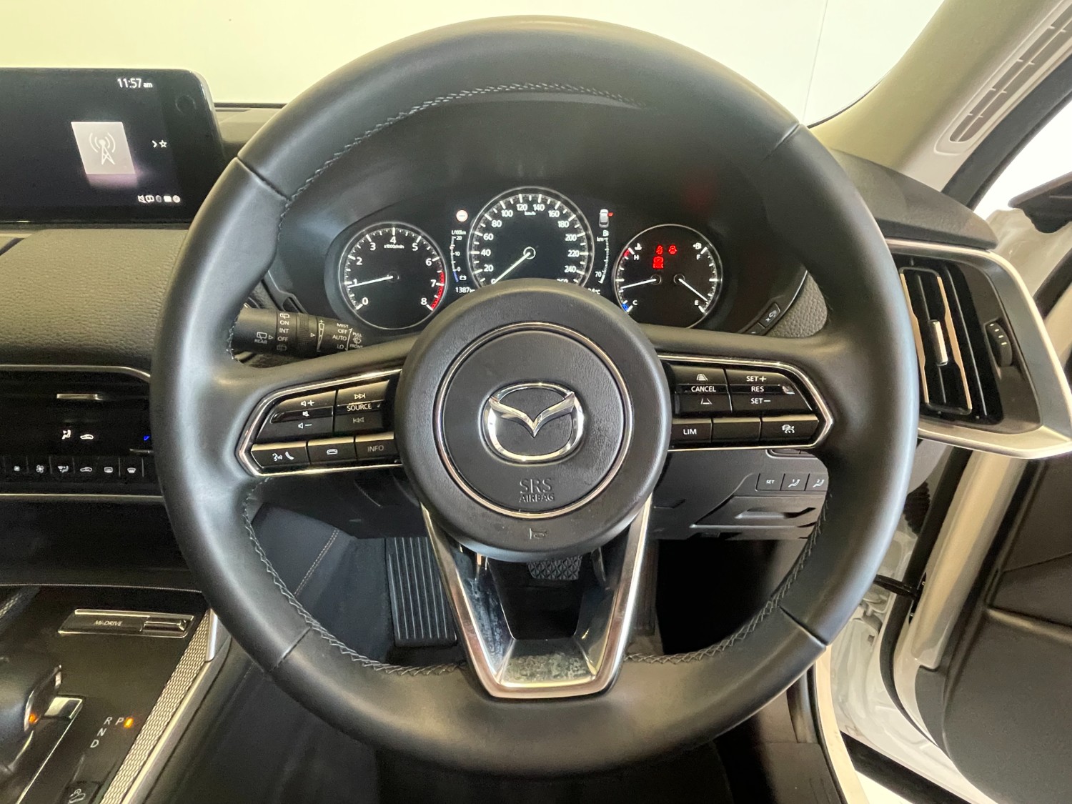 2024 Mazda CX-80 KL G40e Touring SUV Image 12