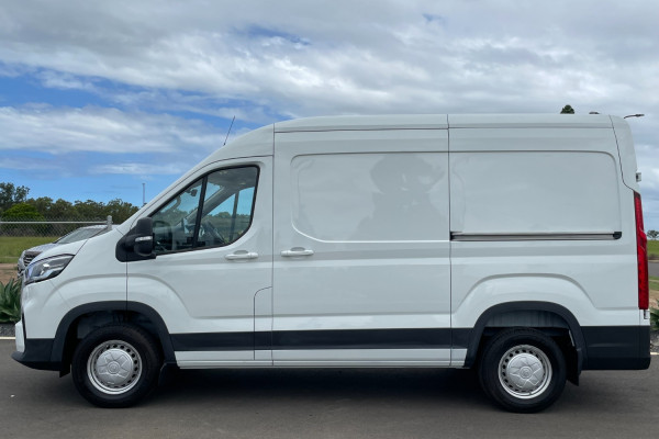 2023 LDV Deliver 9 MWB Van Image 5