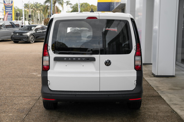 2025 Volkswagen Caddy 5 Crewvan Van image 5