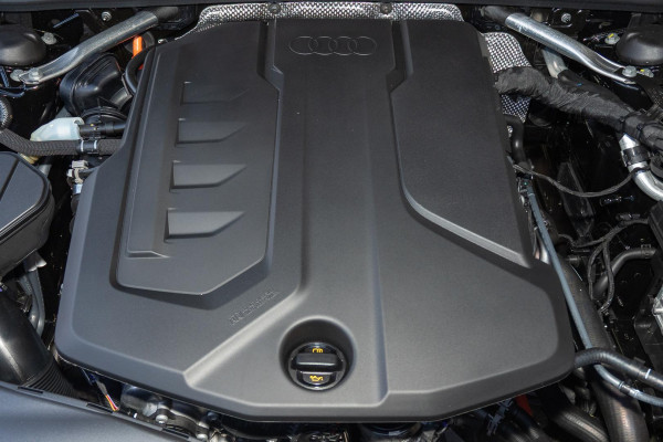 2025 Audi A5 B10 e-hybrid S-Line Sedan image 19