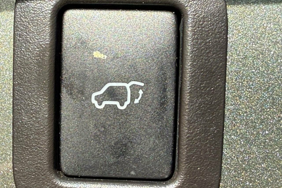 2018 Toyota Kluger GSU50R GXL SUV Image 10