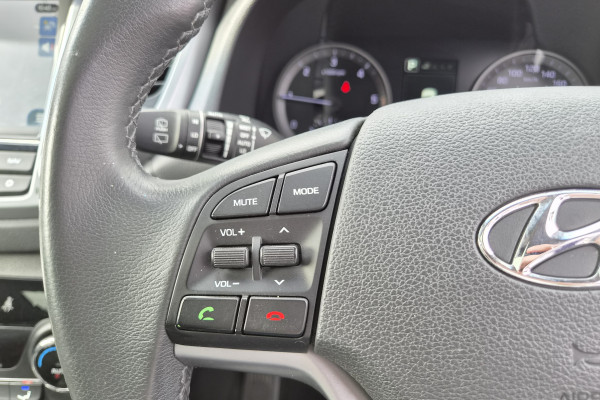 2016 Hyundai Tucson TLe Highlander SUV Image 19