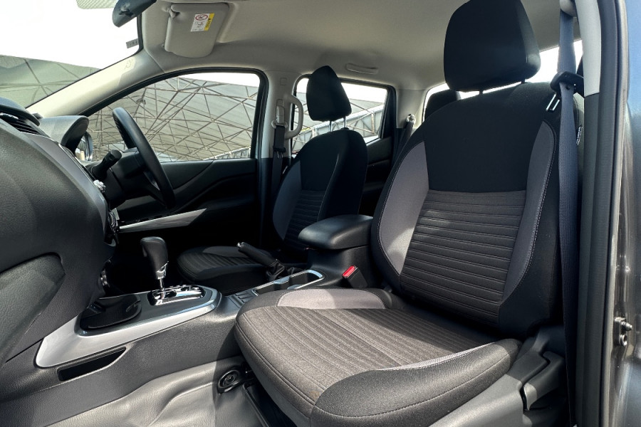 2022 MY22.5 Nissan Navara D23 SL Warrior Ute Image 10