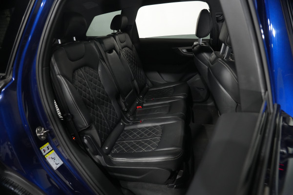2019 Audi SQ7 TDI SUV Image 31