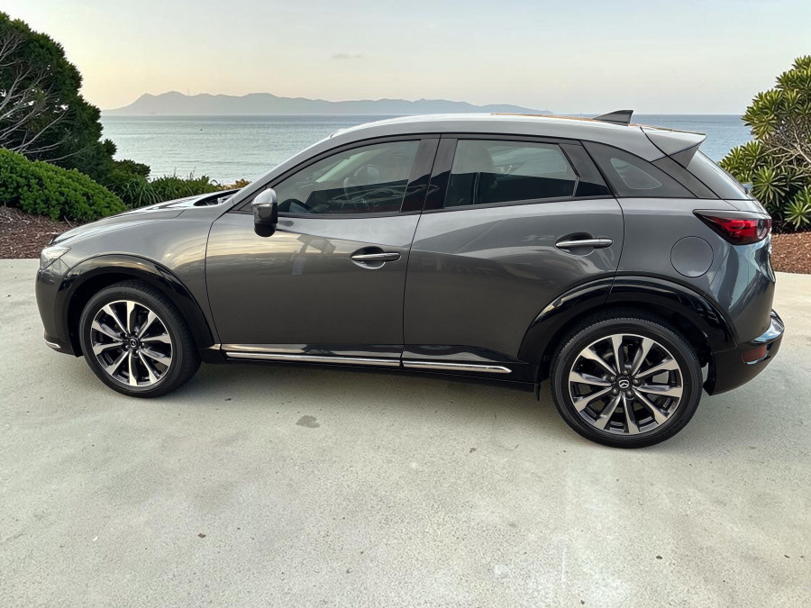 2022 Mazda CX-3 DK sTouring SUV Image 7