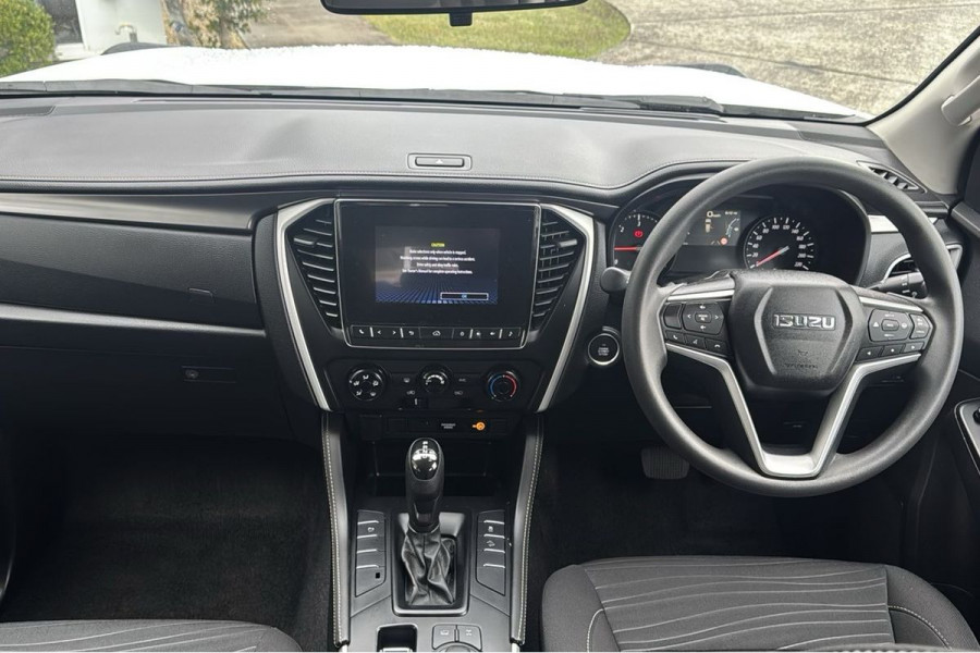 2022 Isuzu MU-X RJ LS-M SUV Image 14
