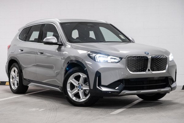 BMW iX1 eDrive20 xLine U11