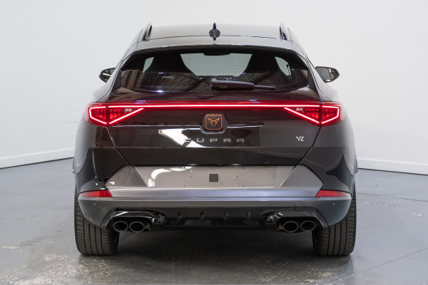 2025 Cupra Formentor VZx SUV image 9