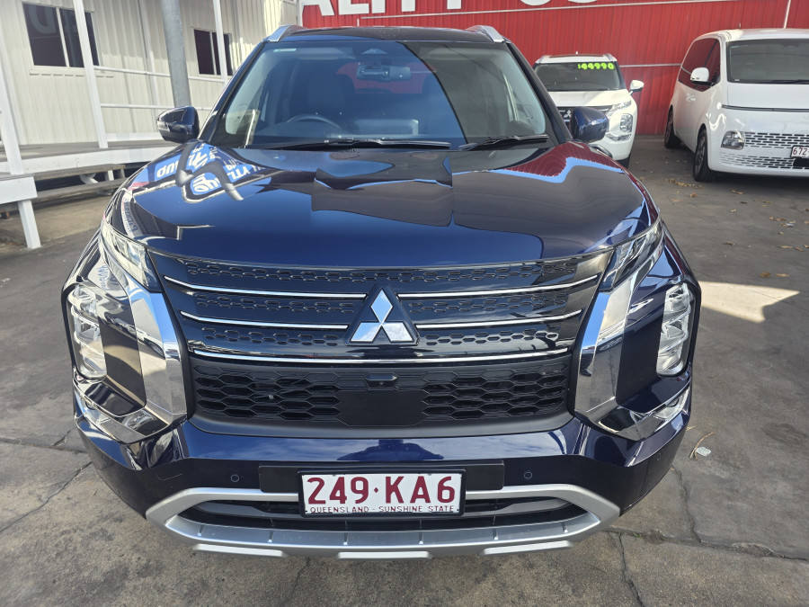 2024 Mitsubishi Outlander ZM Exceed SUV Image 2