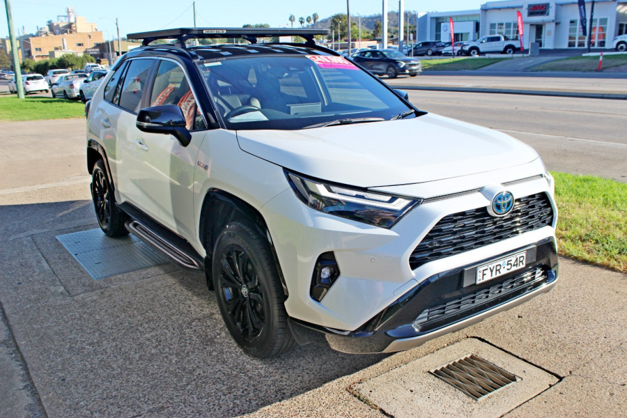 2021 Toyota RAV4 AXAH54R XSE SUV Image 4