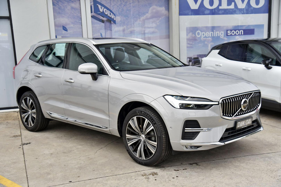 2023 Volvo XC60  Ultimate B5 Bright SUV Image 24